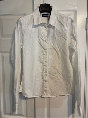 NWT Medium Wrangler White Long-Sleeve Button Shirt